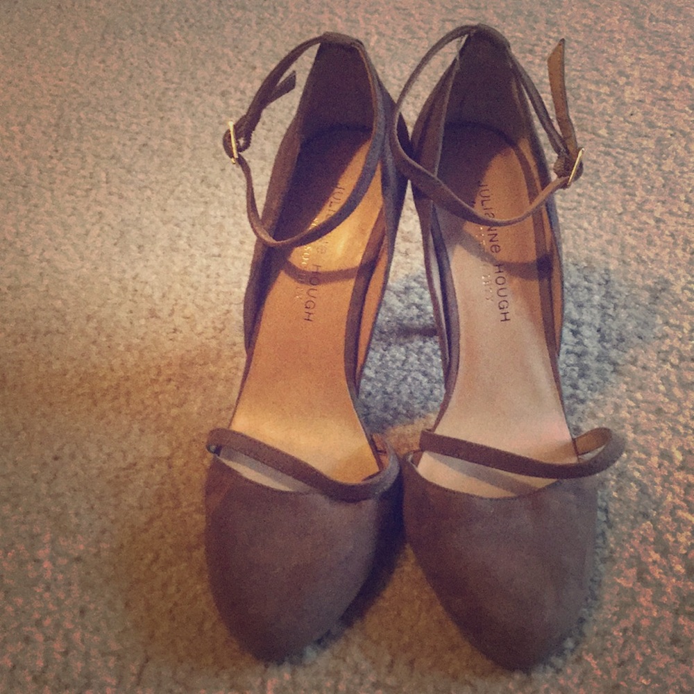 Suede heels